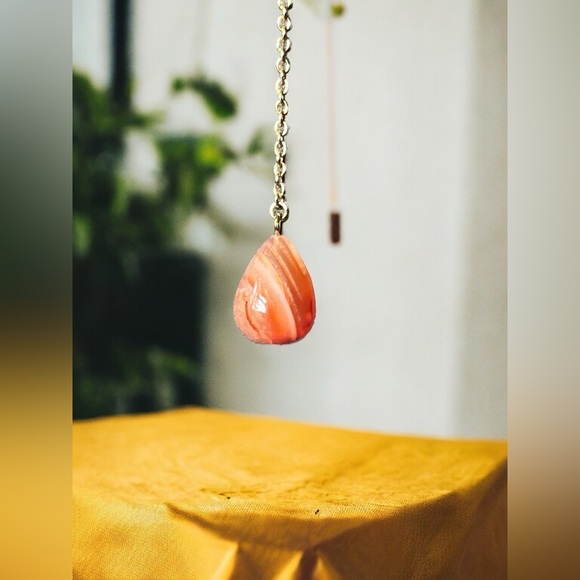 Carnelian Lariat Gold Necklace - Picture 2 of 3